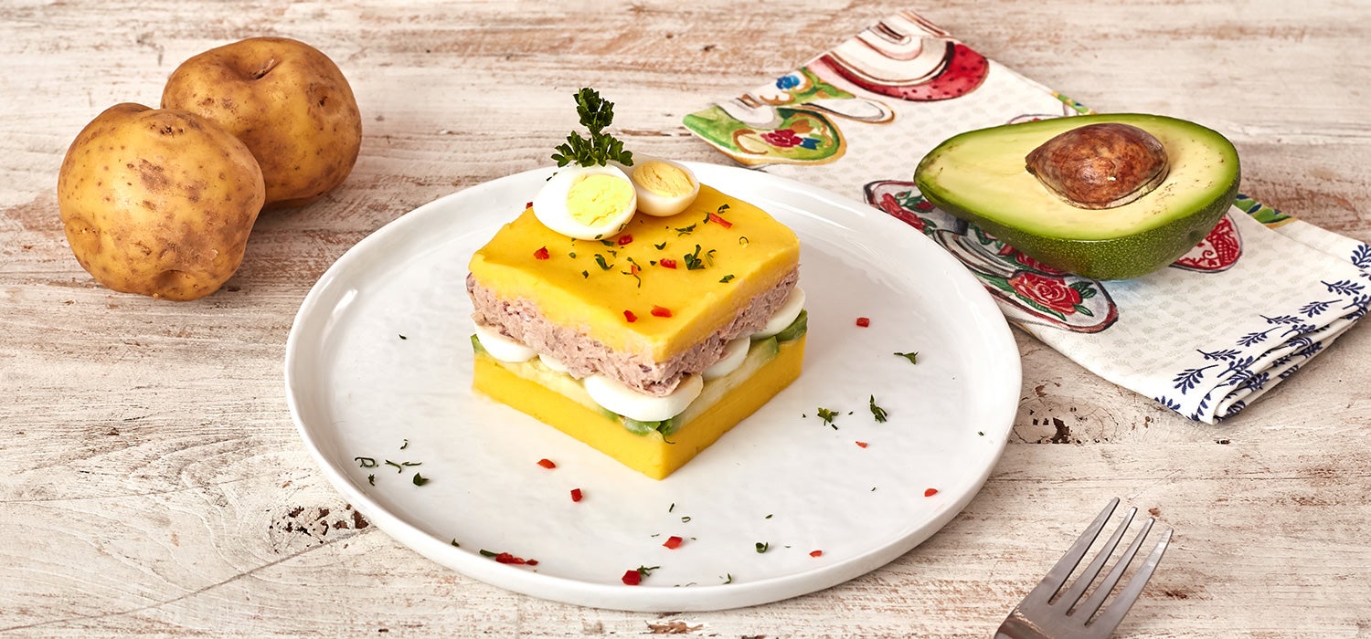 Receta fácil y rápida de Causa de Atún