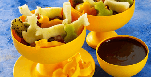 Coctel de frutas con NESQUIK® Chocolate