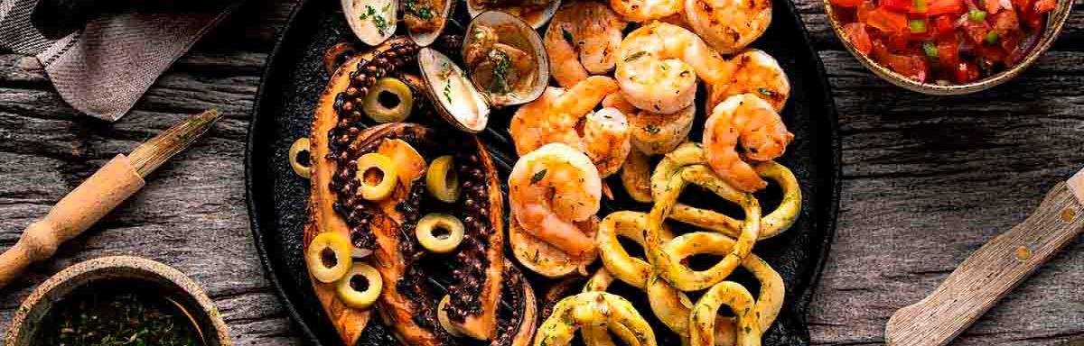 Ingredientes de comida de mar a la parrilla