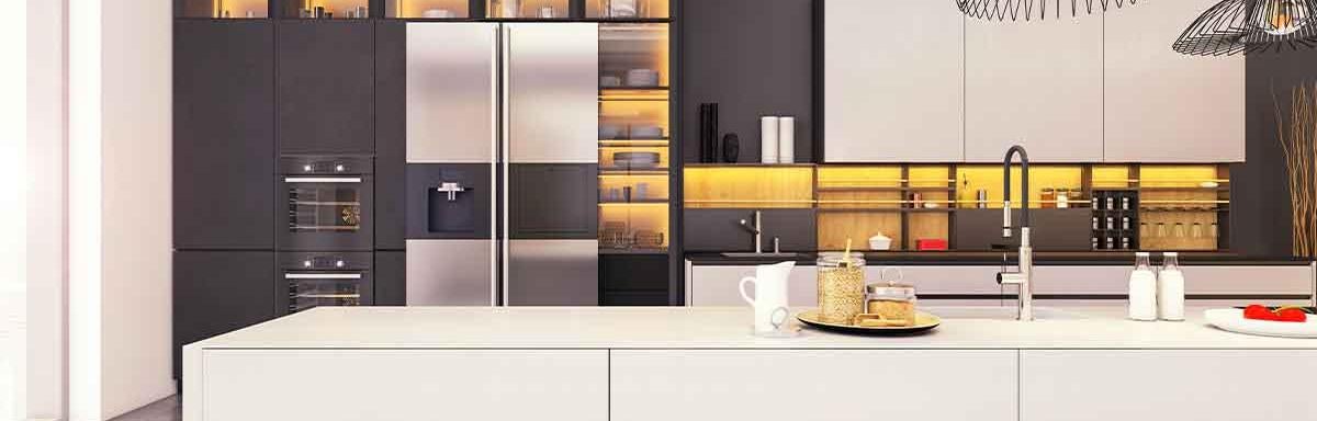 Cocina limpia y refrigerador al fondo, quitar mal olor del refrigerador 