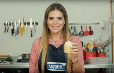 Suspiro Limeño con Laura Sofia