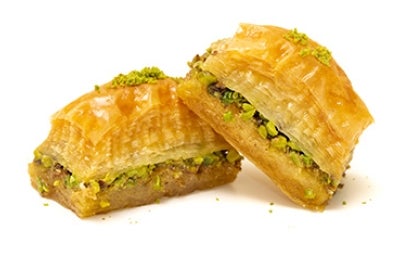 Un pastel de pistachos con hojaldre.