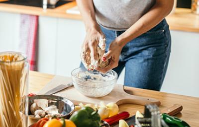 Todos los tipos de calzone se preparan con la misma masa de la pizza.