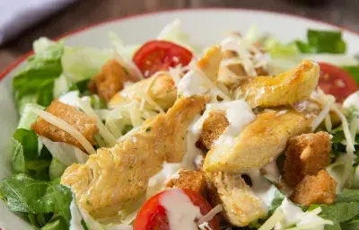 Ensalada César de pollo Ensalada César de pollo
