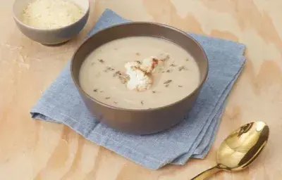 Crema de coliflor rostizada Crema de coliflor rostizada
